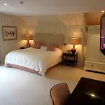 Bed & Breakfast Parc De Launay Louresse-Rochemenier