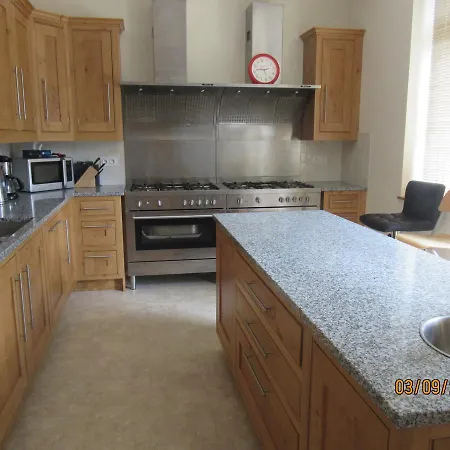 Parc De Launay Bed & Breakfast