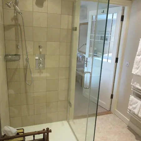 Parc De Launay Bed & Breakfast